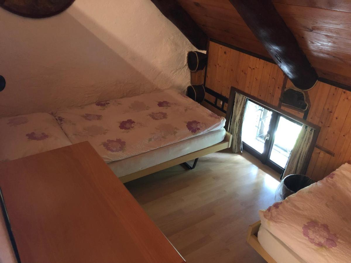 Cà Dal Bosc E Cà Sgrüscia Giumaglio